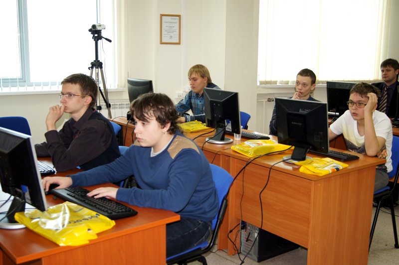 Клуб программистов для школьников 1С